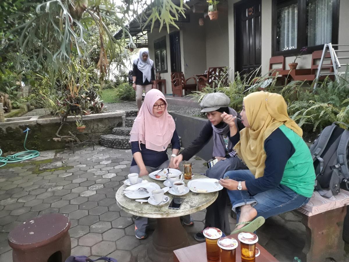 Banyu Homestay Banyuwangi  Bagian luar foto