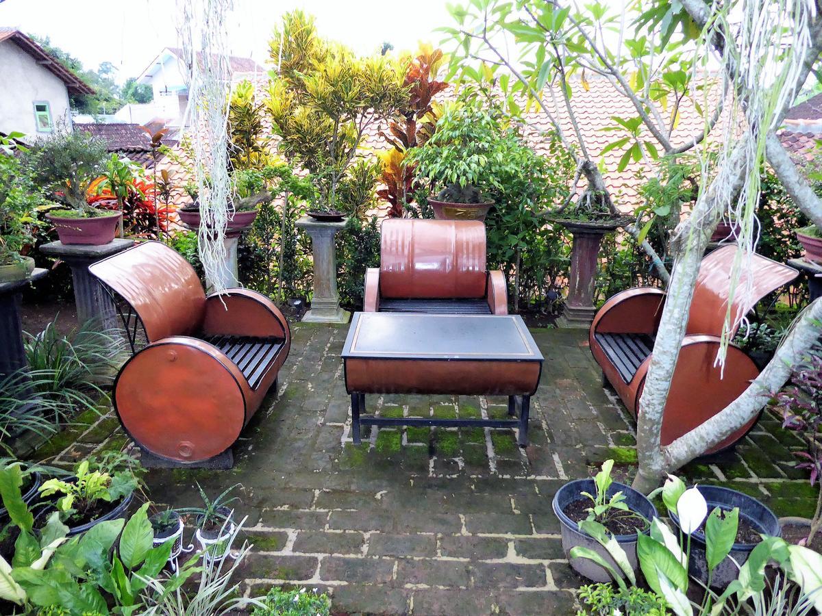 Banyu Homestay Banyuwangi  Bagian luar foto